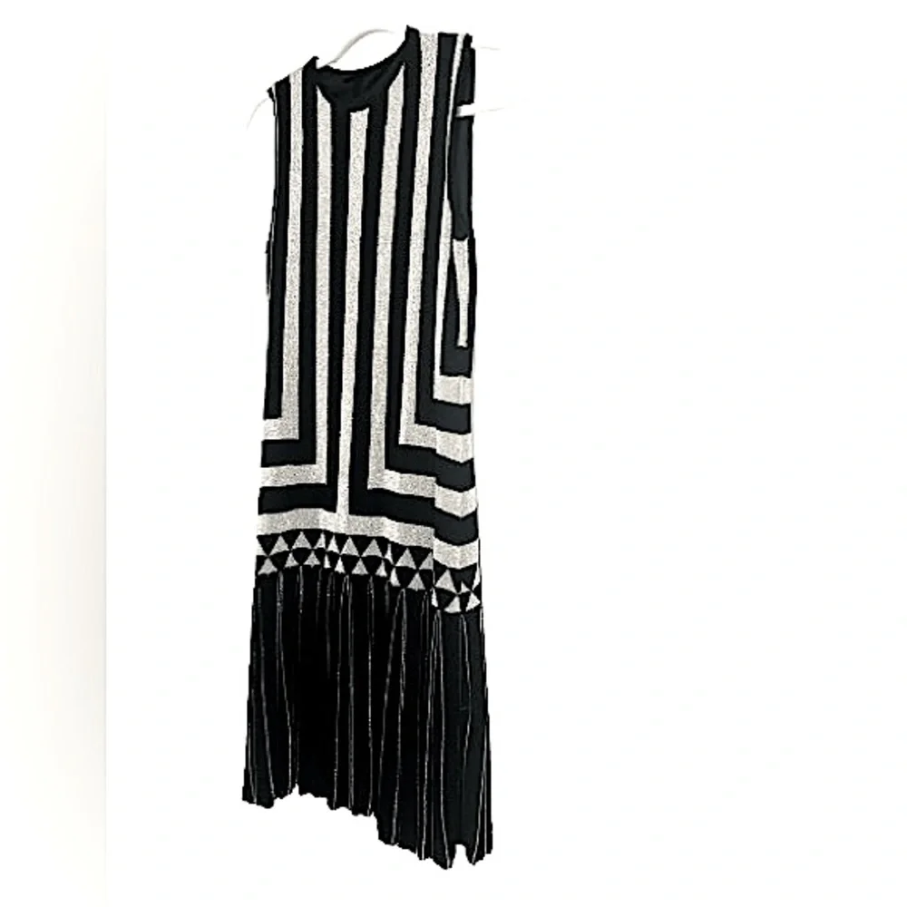Cynthia Steffe Dress in Black and Silver, Size S - Picture 3 of 8